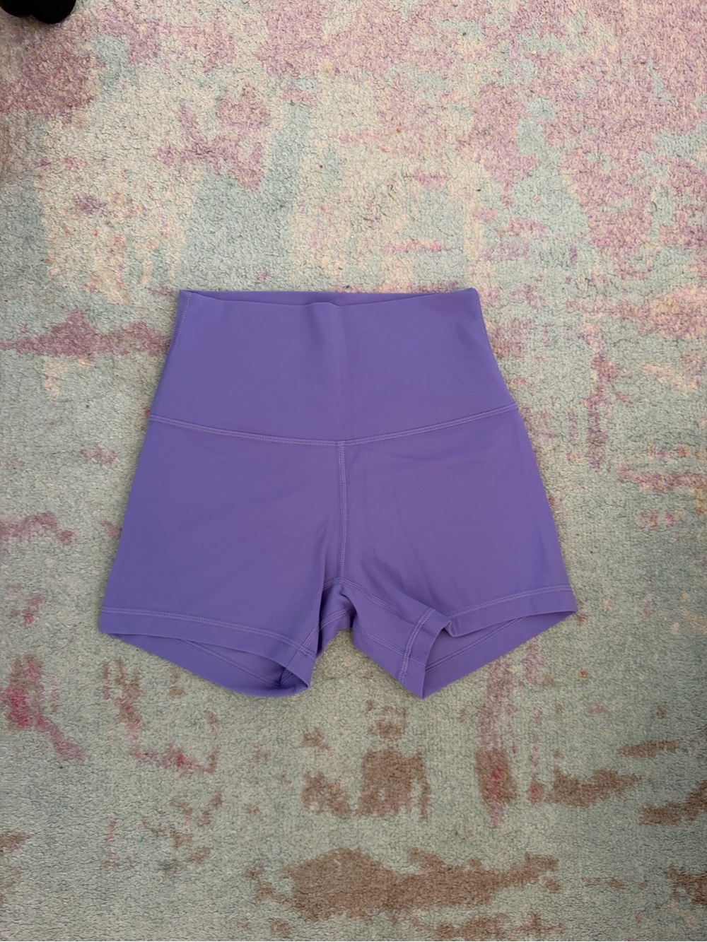 Lululemon Align biker shorts 4 inch